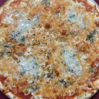Pizza Roquefort