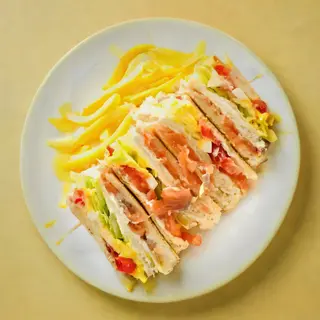 Triple De Salmón