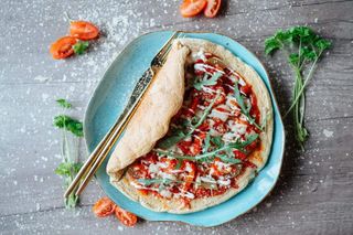 Omlet a’la pizza (z jajkami)