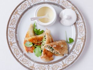 Млинці з курячим філе і шпинатом (190g)