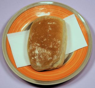 Селско топло хлебче (90г)