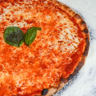 Pizza margherita