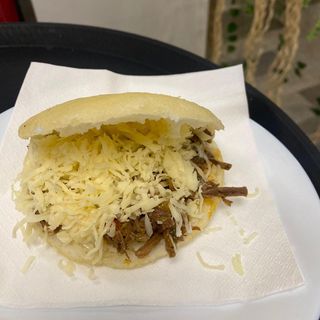 Arepa Pelua
