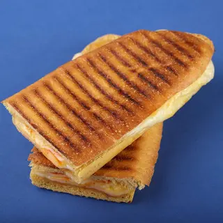 4 ყველის პანინი