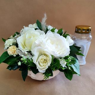 Trajni grobni aranžman - bijeli