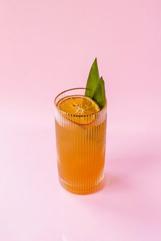 Персик-маракуйя лимонад