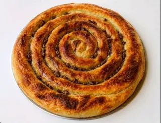 Domaća sukana pita sa junećim mesom 1kg
