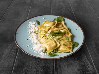 Ravioli di Ricotta e Spinaci
