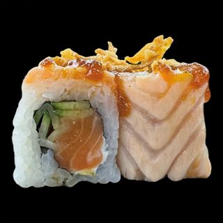 Premium fire salmon roll