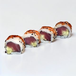 65. Uramaki De Atún Spicy Con Pepino (4 Uds.)