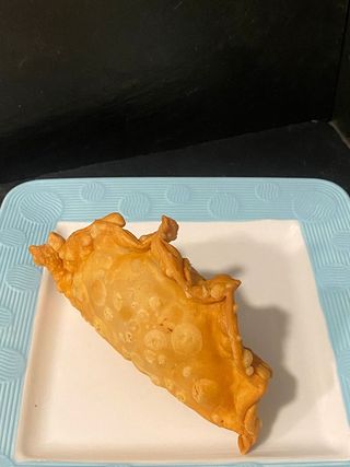 Empanada De Pollo (1 Ud.)