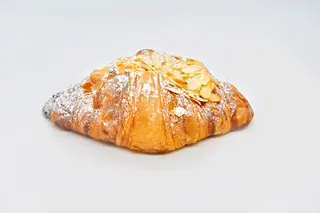 Croissant aux Amandes