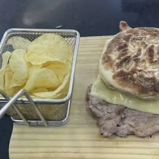 Bifana em Bolo do Caco