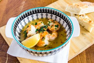 Krewetki w pomidorach