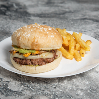 Hamburguesa México con ración de patatas fritas