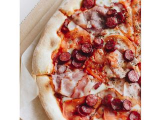 Піца Баварія (1080г)