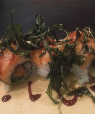 Uramaki salmon