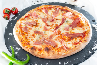 Quatro Formaggi&Prosciutto Crudo