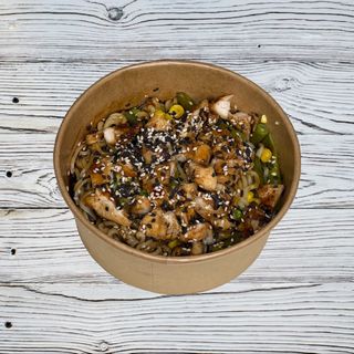 7P Yakisoba De Pollo