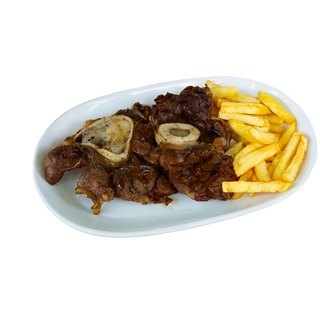 Ternera con patatas fritas