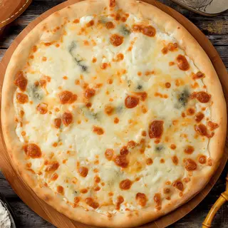 Pizza 4 Formaggi
