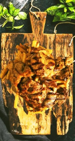 Meniu ceafa de porc la grill