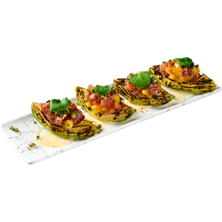 АВОКАДО НА BBQ С ТОН ТАРТАР И МАНГО