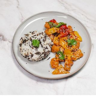 Курица в кисло-сладком соусе 