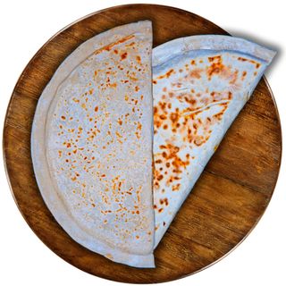   Янтики з сулугуні та зеленью