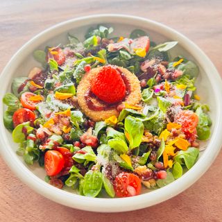 ENSALADA DE TOMATE Y VENTRESCA 