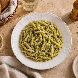 Strigoli al pesto genovese