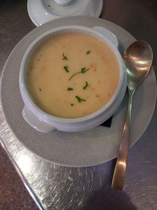 Sopa De Gambas Con Ajo