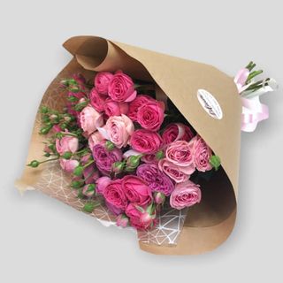 სპრეი ვარდების თაიგული