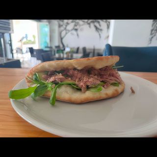 Piadina with tuna