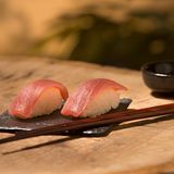 Nigiri de atún (2 uds.)