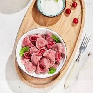 Pierogi z wiśnią
