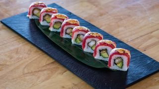 Roll Uramaki Nikkei (8 Pzs.)
