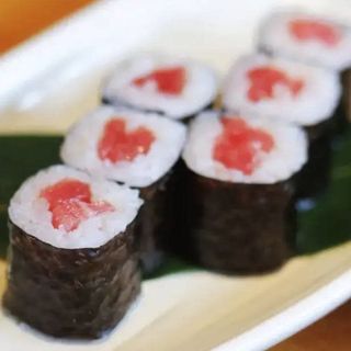 Hosomaki De Atún (4 Pzs.)