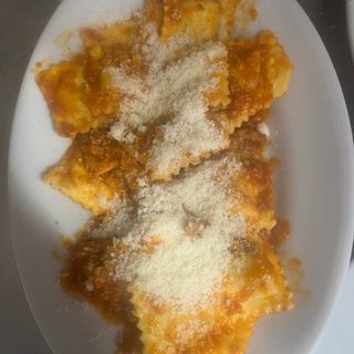 Agnolotti al ragù 