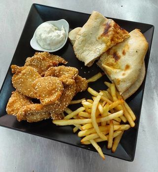 Pileći štapići obrok