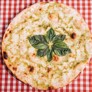 Pizza Pesto