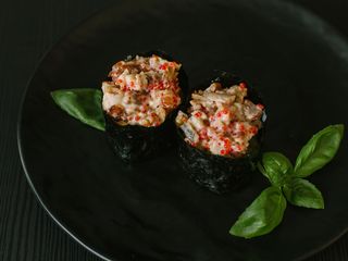 Gunkan z węgorzem (71g)