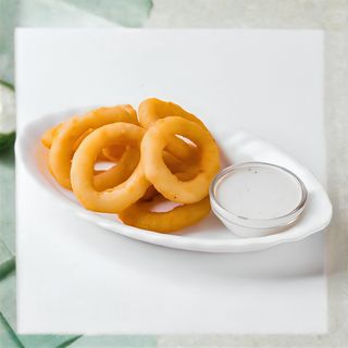 Луковые кольца с соусом "Тартар" (5 шт.)