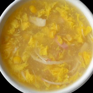 Zuppa di pollo e mais