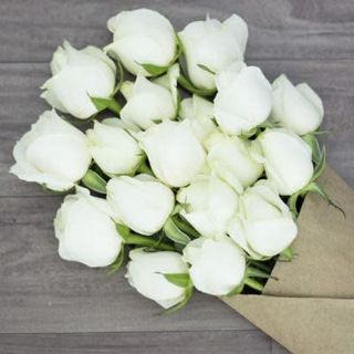 Ramo 12 Rosas Blancas 