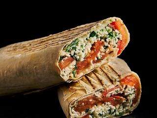 Сулугуні в лаваші