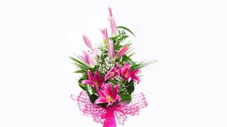 Buket sa tri roze orientala