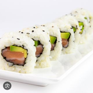 J51 Uramaki sake