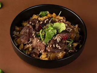 Теплий салат з печінкою (250g)