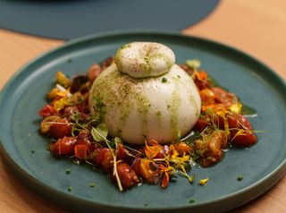 Figliata Di Bufala Con Perlas De Mozzarella